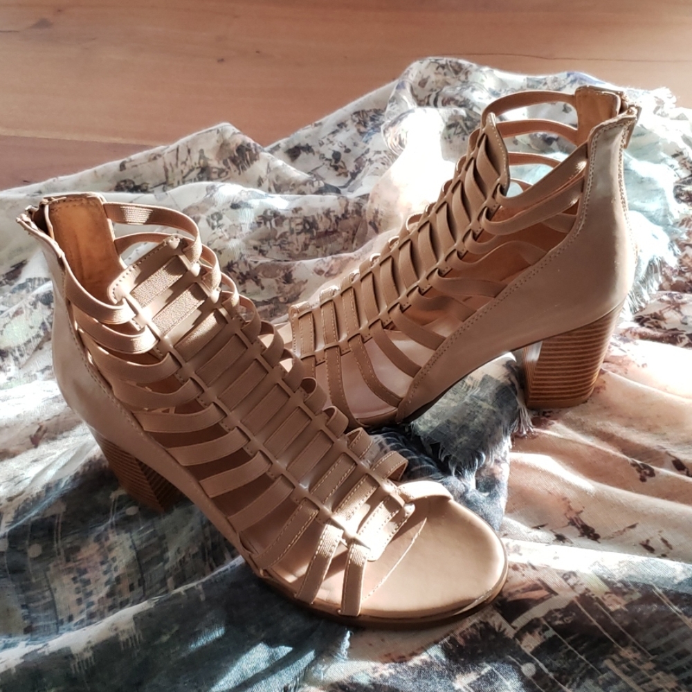 MIA shoes, 9.5